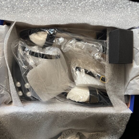 Stuart Weitzman - Simple Pearls Suede Heels Sandals 65mm Size 8 NWT - Picture 4 of 8